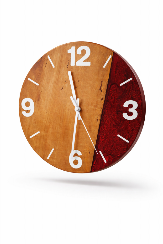 Wanduhr Ø 30cm mit Heimischen Zwetschgenholz