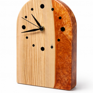 Exklusive Standuhr mit einzigartigen Olivenholz